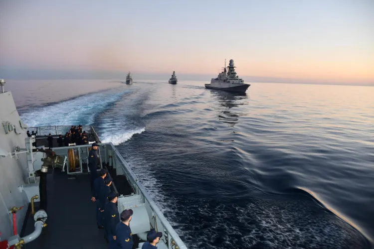 TCG Heybeliada, Messina Boğazı geçişini tamamladı