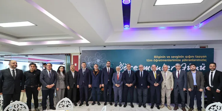 Sakarya'da Başkan Alemdar SAMEK ve SGM eğitimcileriyle buluştu