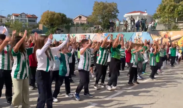 Bursa’da “Spor Günü” coşkusu hız kesmeden devam ediyor