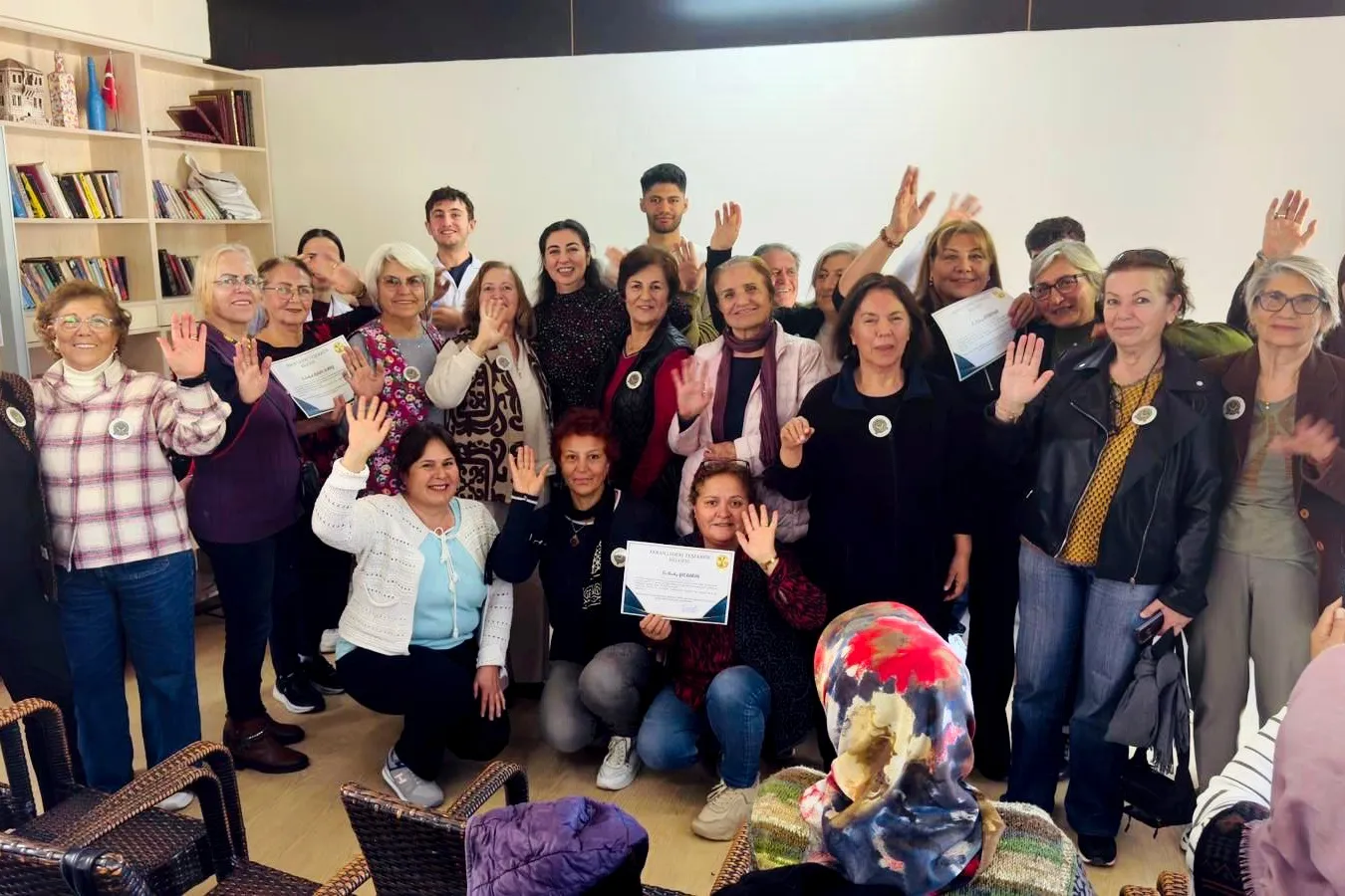 Antalya Muratpaşa’da 60 yaş üstüne sağlıklı yaşam rozeti