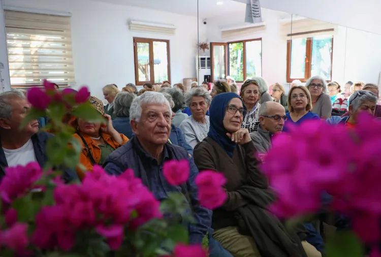 Antalya’da yaşlılara çiçek yetiştiriciliği ve bakım eğitimi