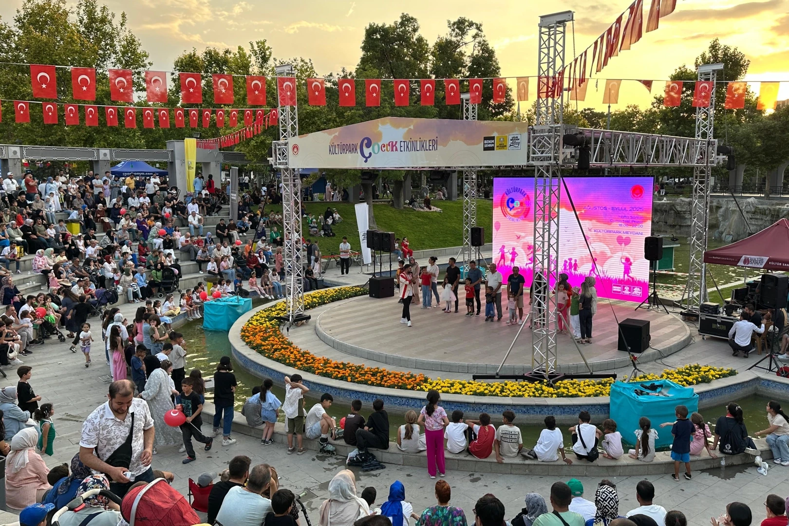 Konya'da 'Kültürpark Çocuk Etkinlikleri' yaza renk katıyor