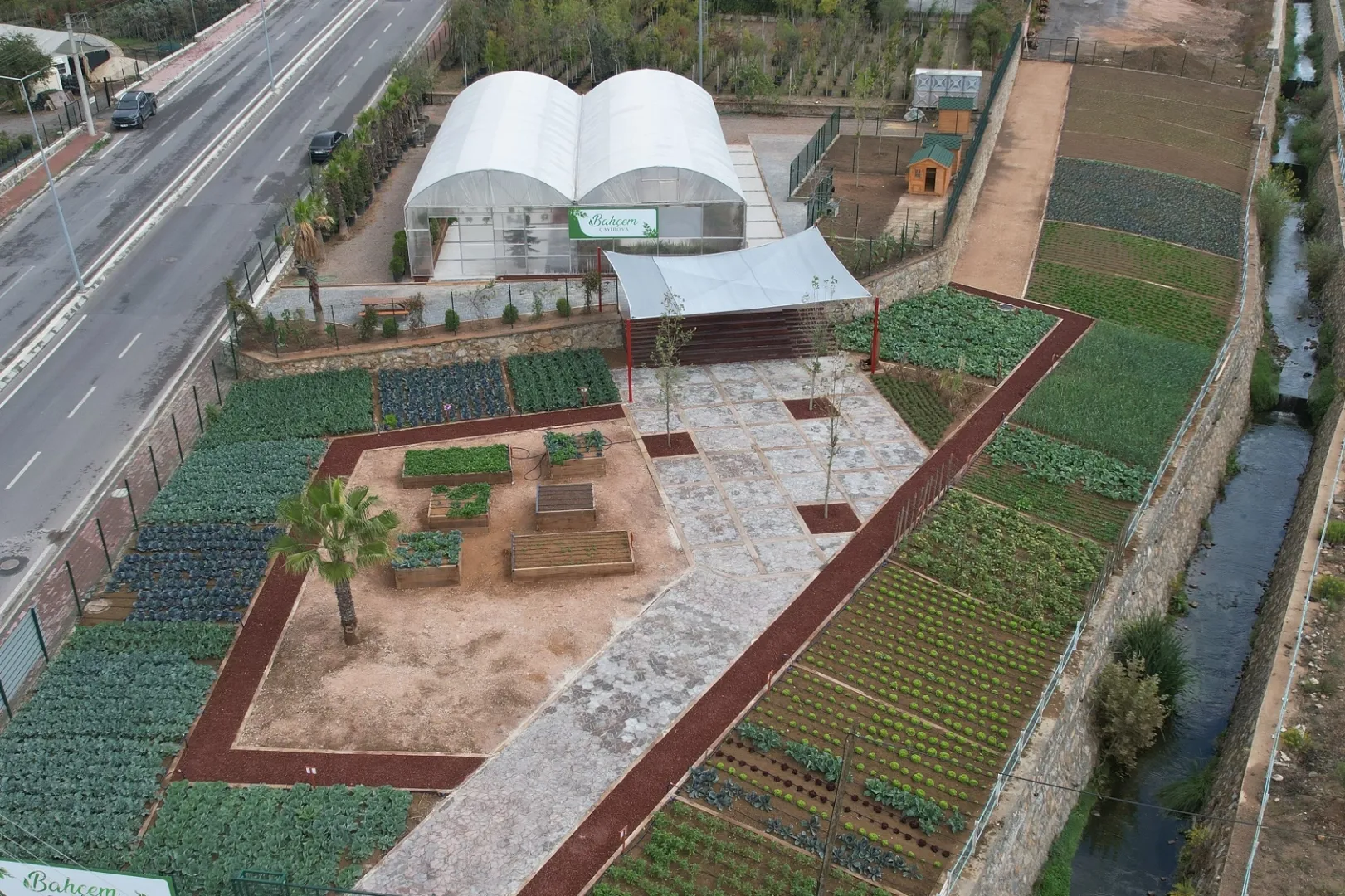 Bahçem Çayırova’da açılış zamanı