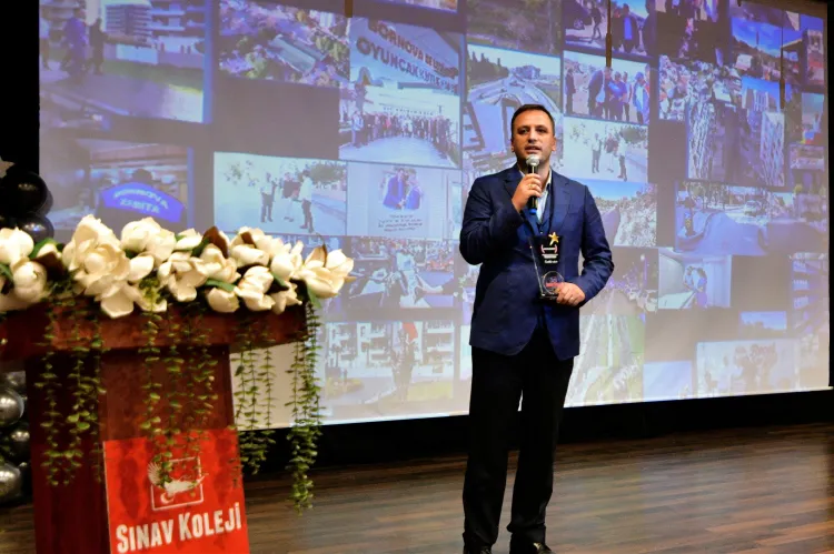 İzmir Bornova'da öğrencilerin oylarıyla gelen birincilik