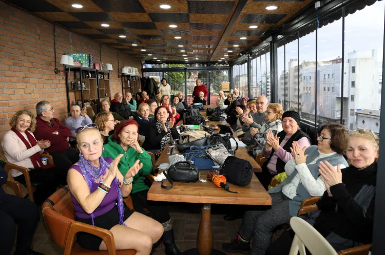 Kocaeli'de notalardan gönüllere uzanan 'Saygınlar' korosu