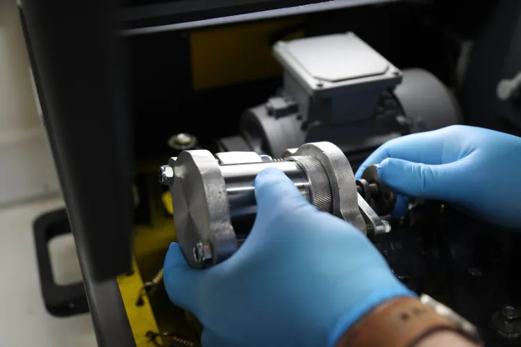 Bursa-Kore iş birliğinde savunma sanayine katkı... BTÜ’den yüksek sıcaklığa dayanıklı ileri malzeme projesi