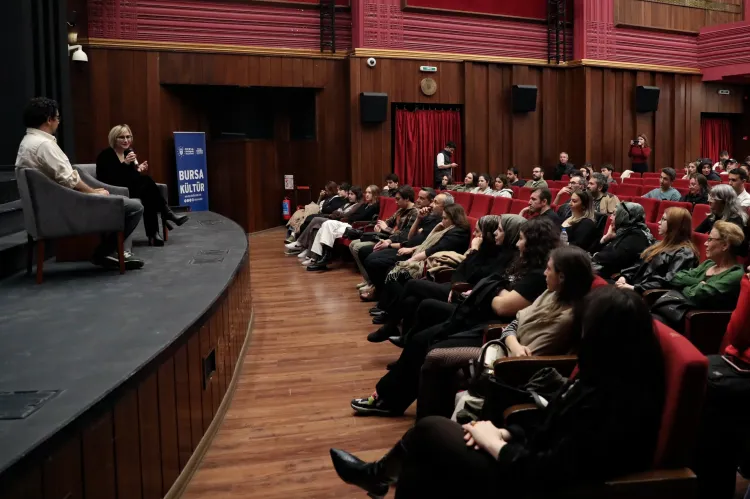 Ünlü yönetmen Karaçelik'in yeni filmi Bursalılarla buluştu