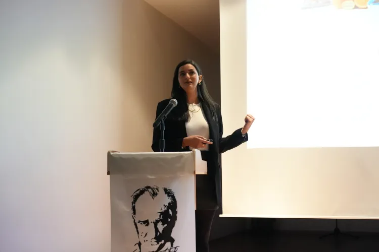 Maltepe Belediyesi’nden öğrencilere kariyer rehberliği