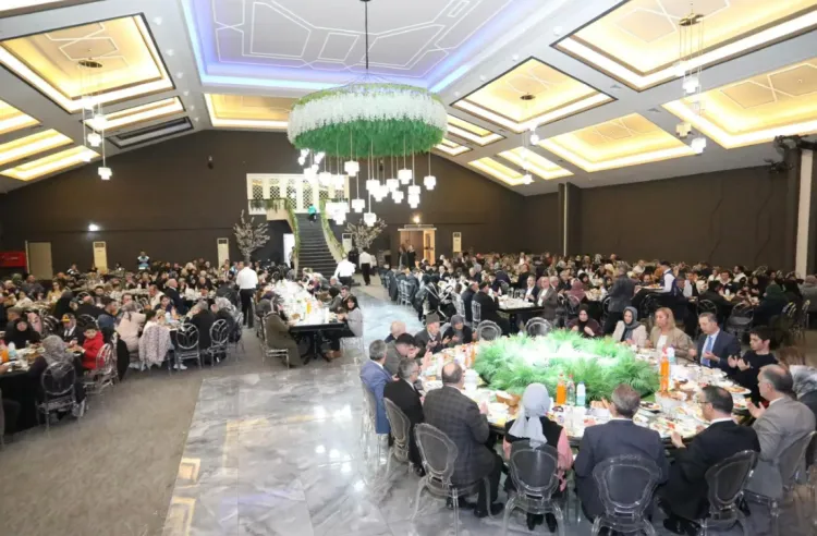 Bursa İnegöl'de şehit aileleri ve gazilerle ilk oruç açıldı