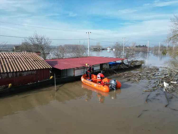AFAD'dan Edirne raporu... Taşkınlara 539 personelle müdahale