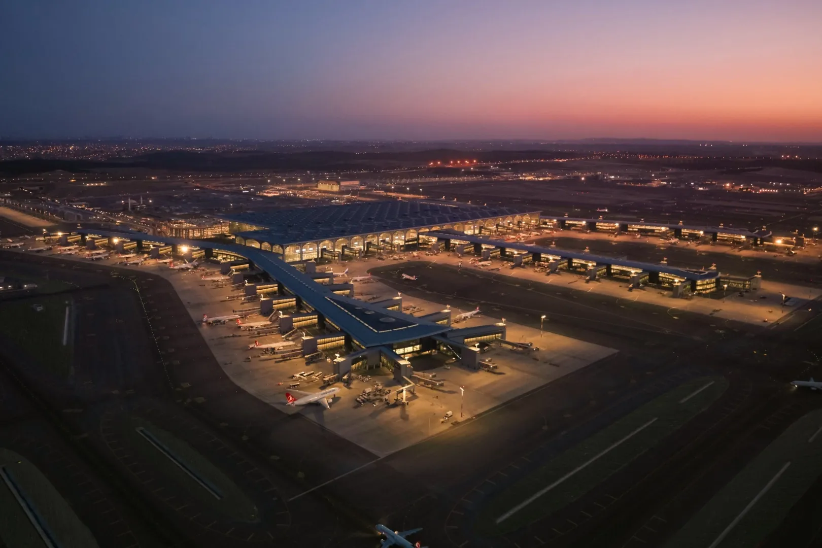 42 ülke arasında 'hava'nın zirvesindeyiz... Türk hava sahası 42 ülkeyi geride bıraktı