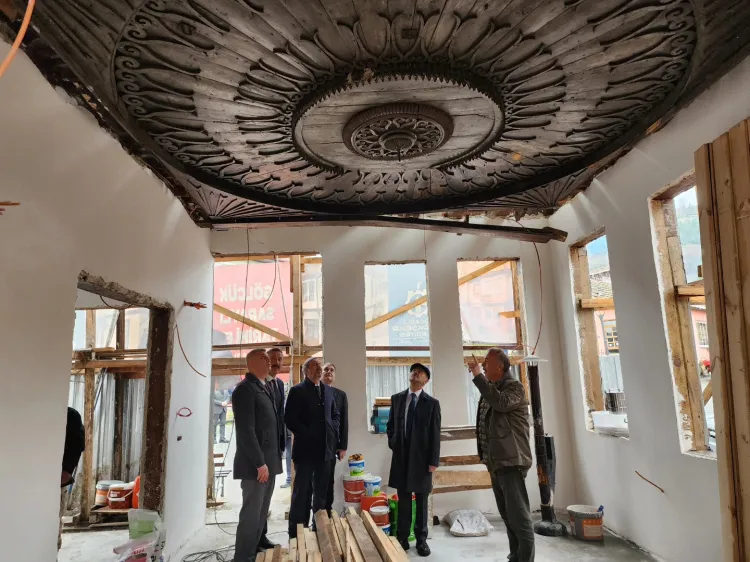 Gölcük Hükümet Konağı hizmete girdi