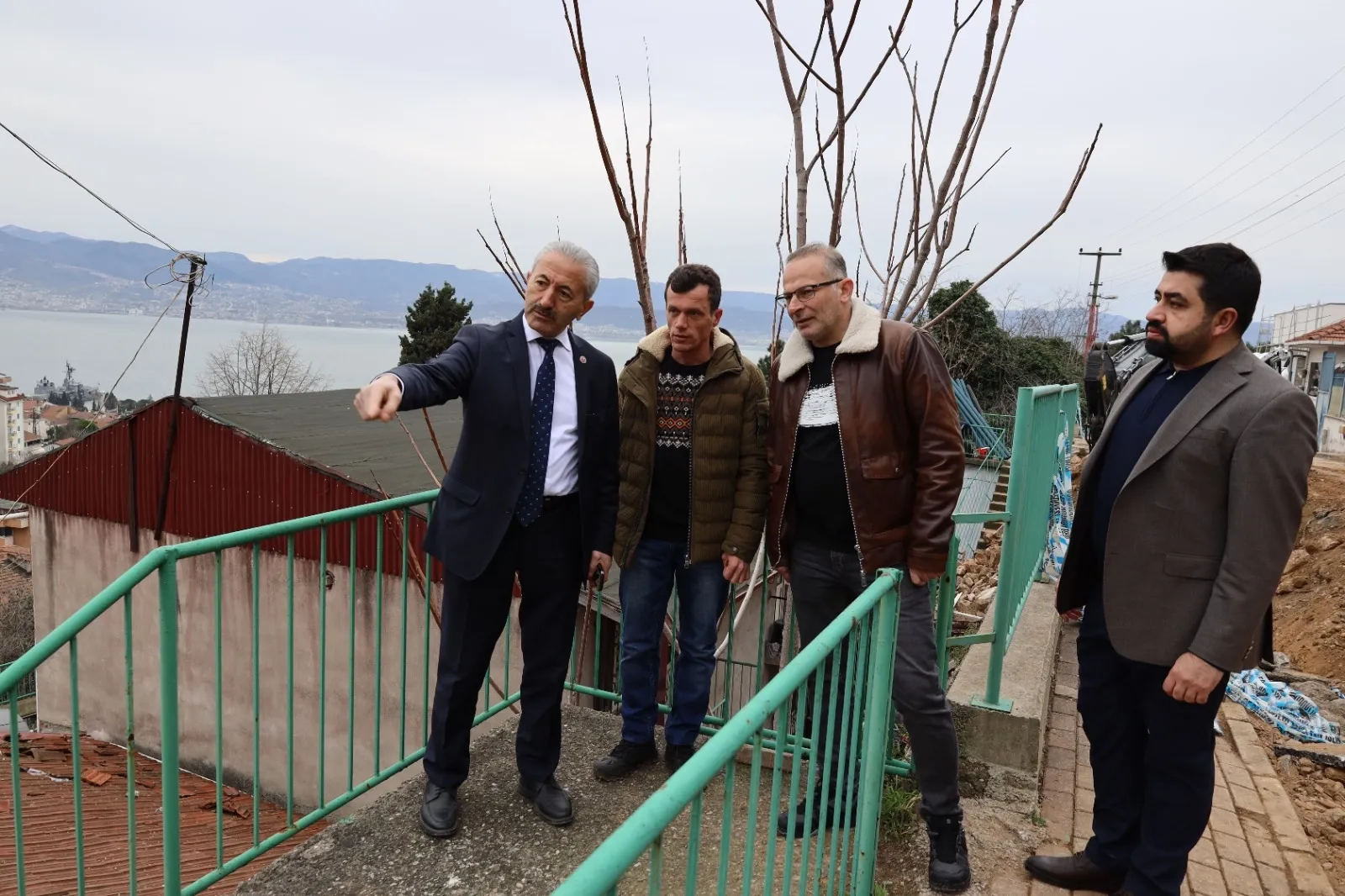 Kocaeli İzmit’te mahallelere yakın takip