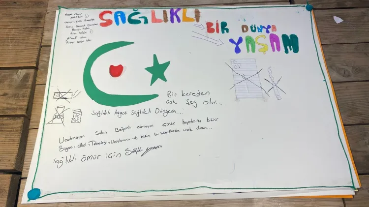 Yeşilay İzmir’den koruma altındaki çocuklara dijital bağımlılık eğitimi