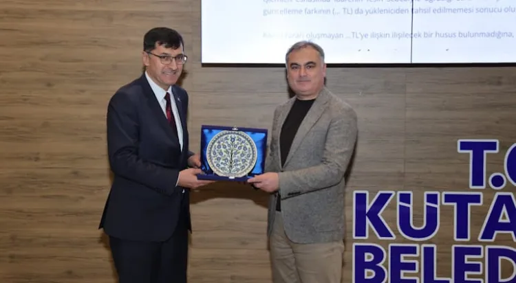 Kütahya Belediyesi hizmet için eğitimleri sürdürüyor