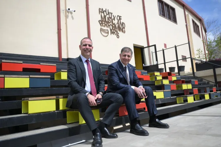 Başkan Tugay’dan KKTC’de iş birliği atağı... İzmir'den Lefkoşa’ya spor parkı desteği