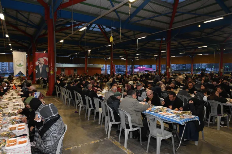 Bursa Osmangazi'de 'Gönül Sofrası' Hamitler'de